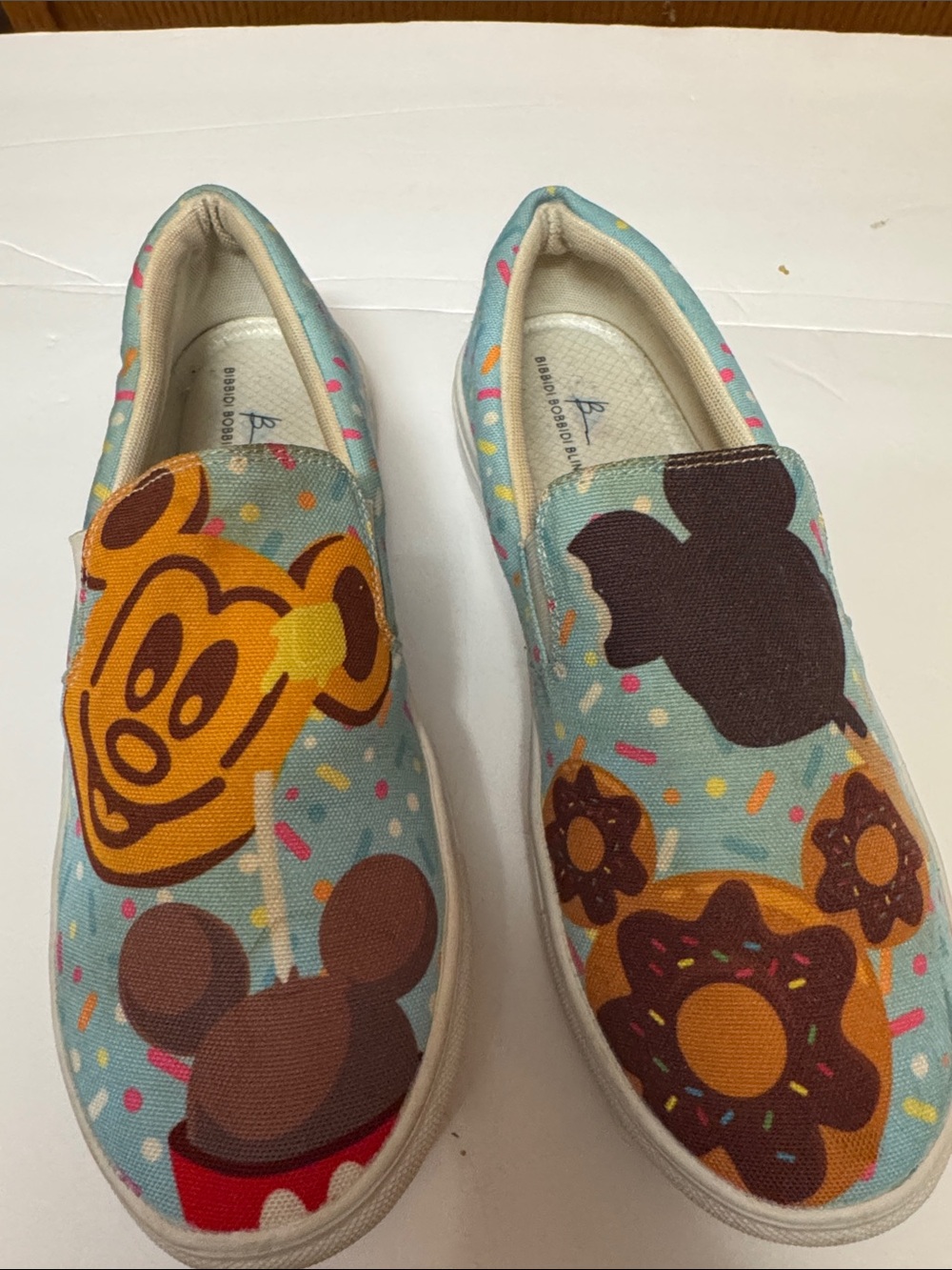 Slip on shoes by Bibbidi Bobbidi Bling Disney Snacks- Men’s 9.5 Women’s 11